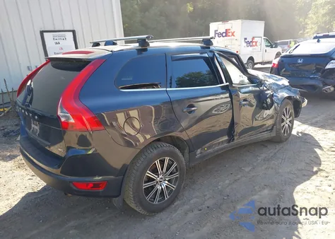 2012 Volvo Xc60 3.2 Premier z USA, uszkodzony, nr VIN YV4940DZ9C2253456